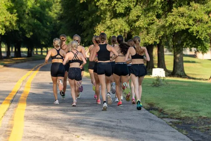 Golden Suns cross country to compete in renowned Chile Pepper Festival in Fayetteville
