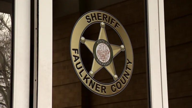 Driver injured after hit-and-run crash, police pursuit in Greenbrier