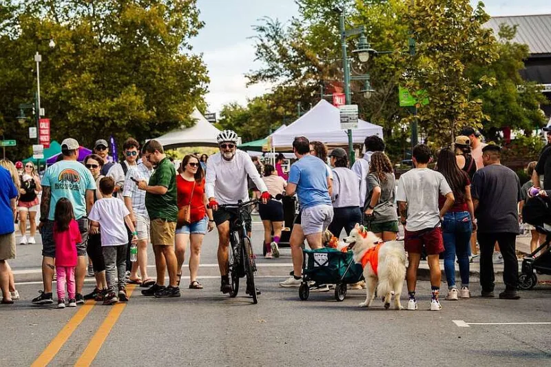 Fayetteville announces road closures related to Falltoberfest, set for Sunday along Dickson Street