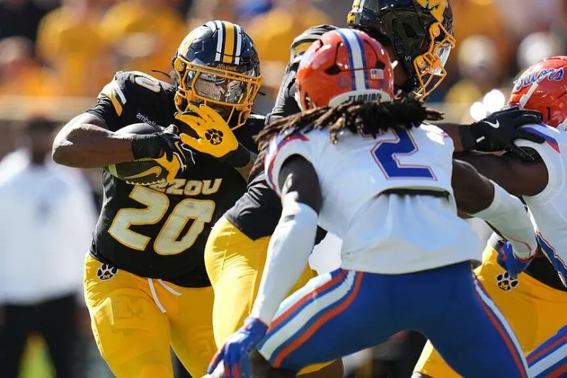 No. 25 Missouri trounces No. 8 Florida 45-17 to snap 9-game skid against Top 25 opponents