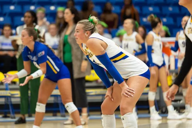 Volleyball Matches Up With A&M Texarkana For Tuesday Night Bout