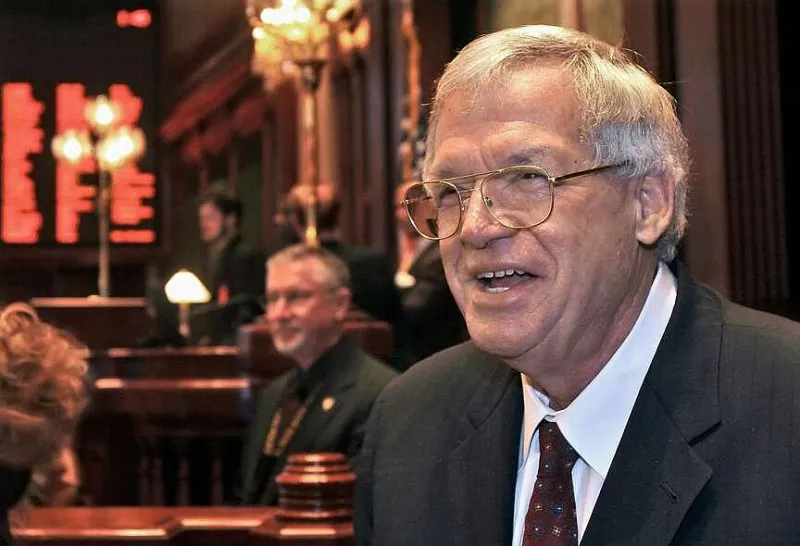 Ex-GOP House speaker Hastert dies at 84