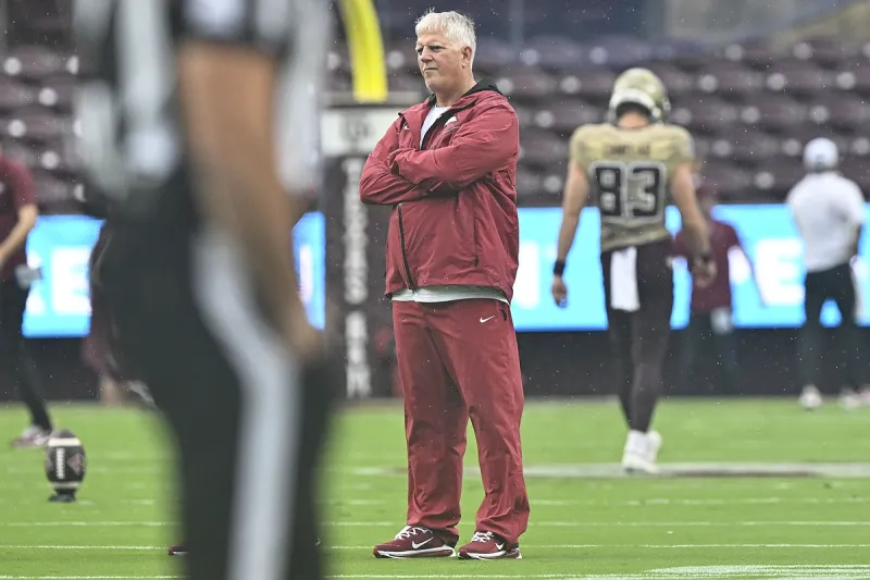 Arkansas defense must shore up gap integrity and perimeter run deficiencies