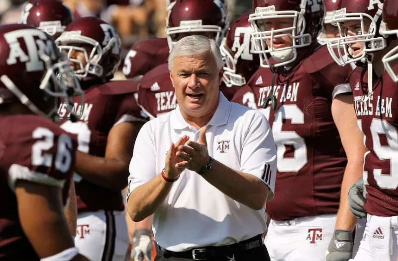 Dennis Franchione, football coach at TCU, Alabama and Texas A&M, dies at 75