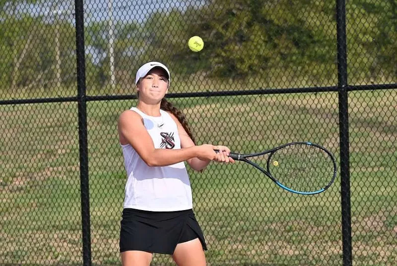 SSHS boys tennis wins first conference title in first Panther-hosted tournament