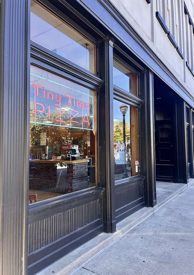 LET'S EAT! | OPINION: Tiny Tim's Pizza and West Mountain Brewing will remain on the Fayetteville Square; Dot's Hot Chicken to close