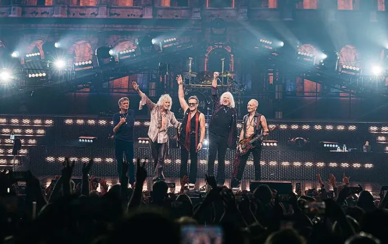 Def Leppard, Goo Goo Dolls set April 16 show at North Little Rock's Simmons Bank Arena