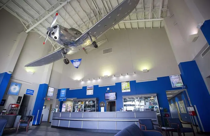 Rogers Executive Airport named Airport of the Year; Krutsch named Manager of the Year