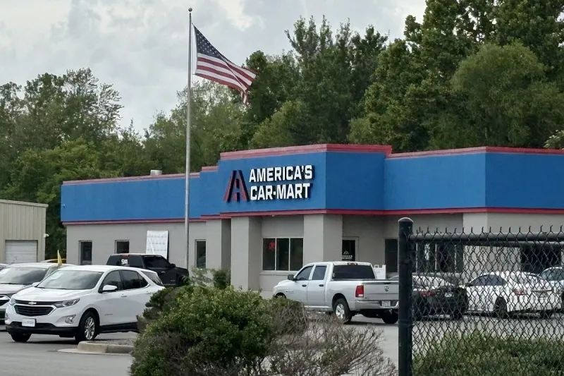 America's Car-Mart secures another week to settle debt issues