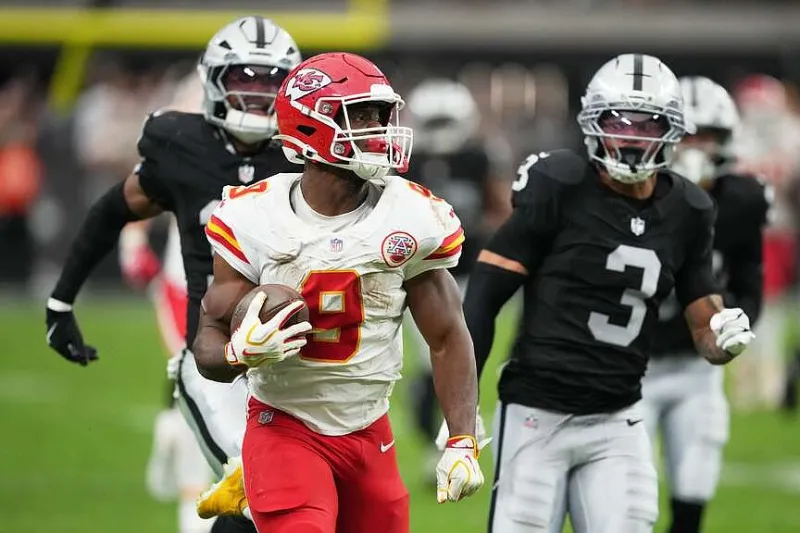 Kenneth Walker's fast start with the Chiefs comes after uncertain offseason for the Super Bowl MVP