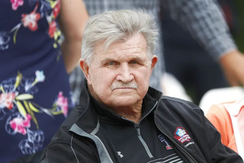 Mike Ditka, the quintessential Chicago Bear, dies at 86