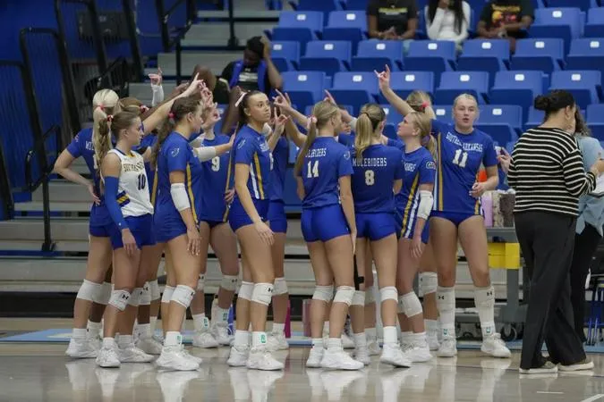 Muleriders Drop Three-Set Match Against Crimson Storm