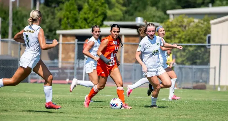 Sandoval's Stunner Earns Warriors Point Against LeTourneau