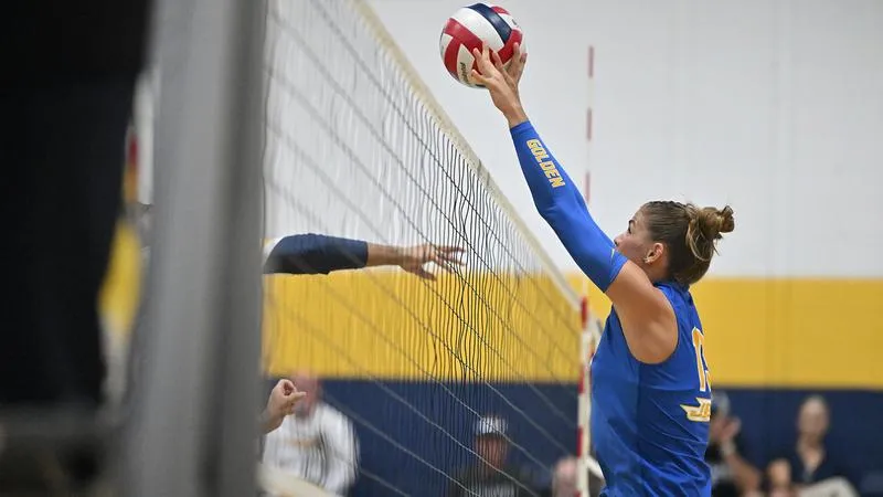 Montgomery, Golden Eagles Block Way Past Southwestern Christian