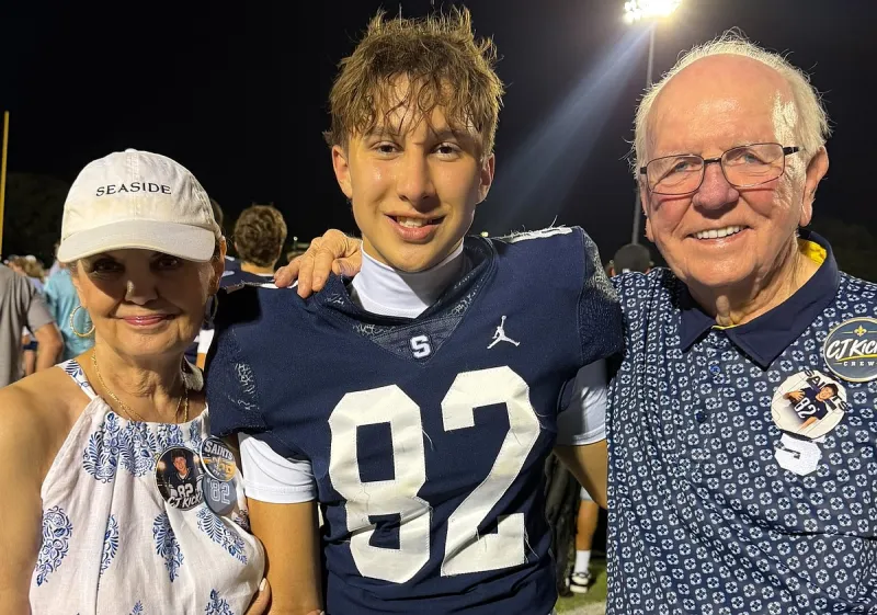 Great-grandfather's Arkansas ties motivate nationally ranked kicker Carver Johnston to visit