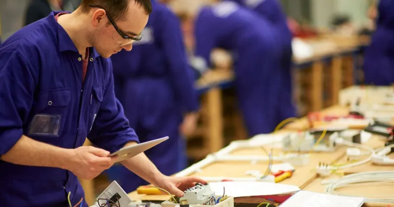 St. Louis Fed: New data shows apprenticeships increasing
