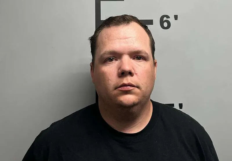Man gets jail time, ordered to pay almost $100,000 after pleading guilty to stealing from Rogers tornado victims
