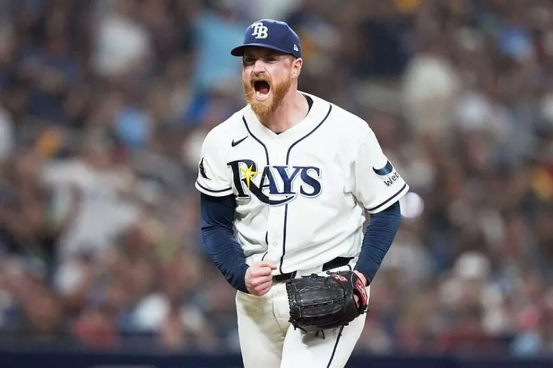 Chase DeLauter and Jos Ramrez lead the Guardians to a 7-3 win over the Rays in Game 1 of ALCS