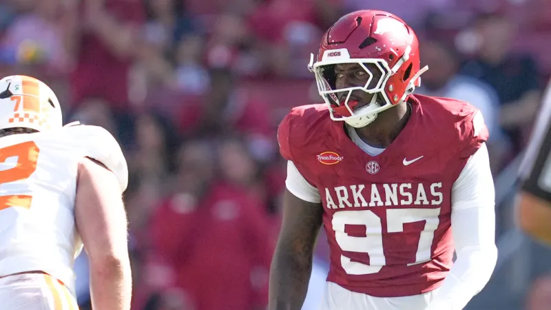 DJ Williams looking back at some good things with Razorbacks in loss