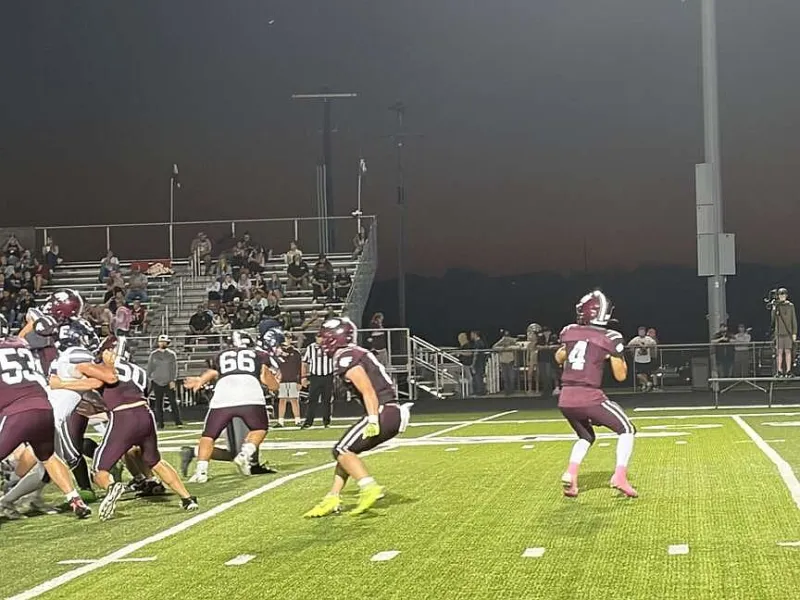 Lincoln Wolves lose to Elkins but look toward Green Forest this week