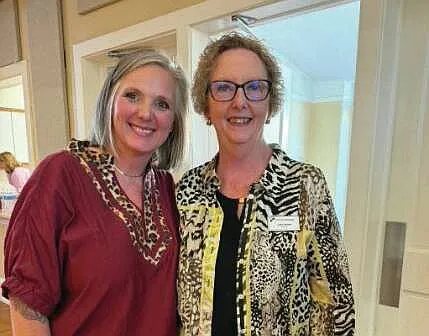Siloam Springs Chamber of Commerce hosts after hours networking event.