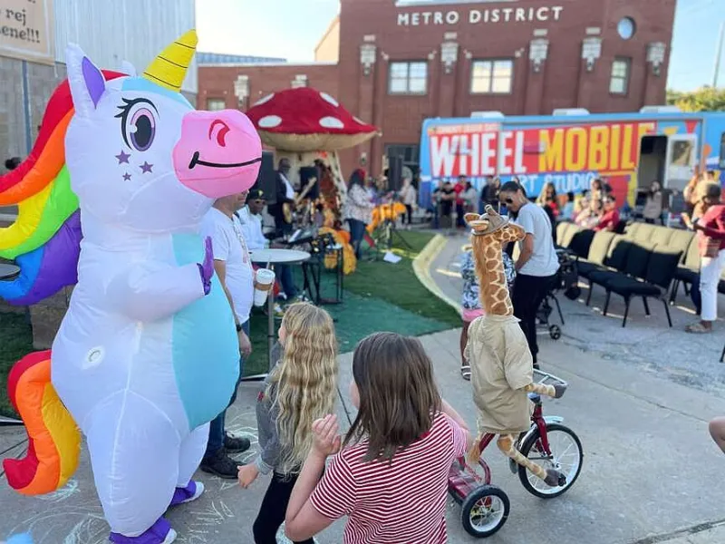 FYI Calendar: Free pottery wheel throwing, watercolor and face painting at Pottery on the Patio