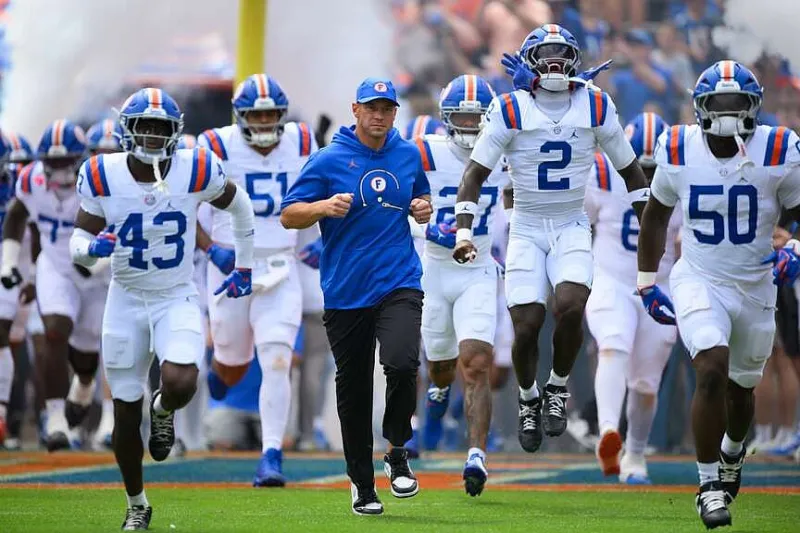 Longhorns, Gators clash with bruised bodies, egos