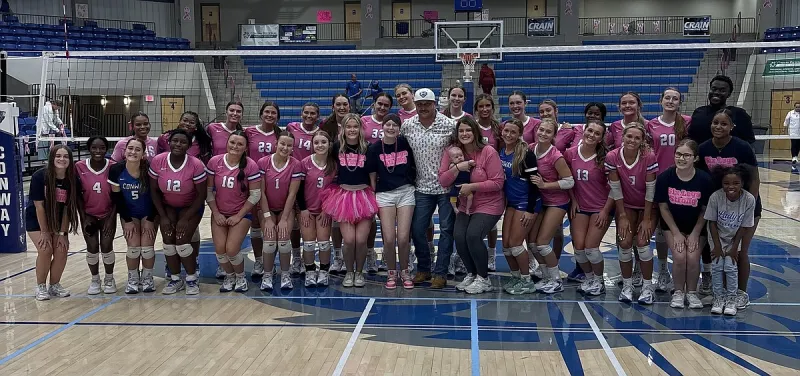 Conway volleyball team aims for third straight state championship, supports junior high student in cancer treatment