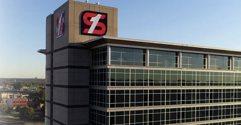 Adjusted quarterly net income, revenue rise at Simmons First