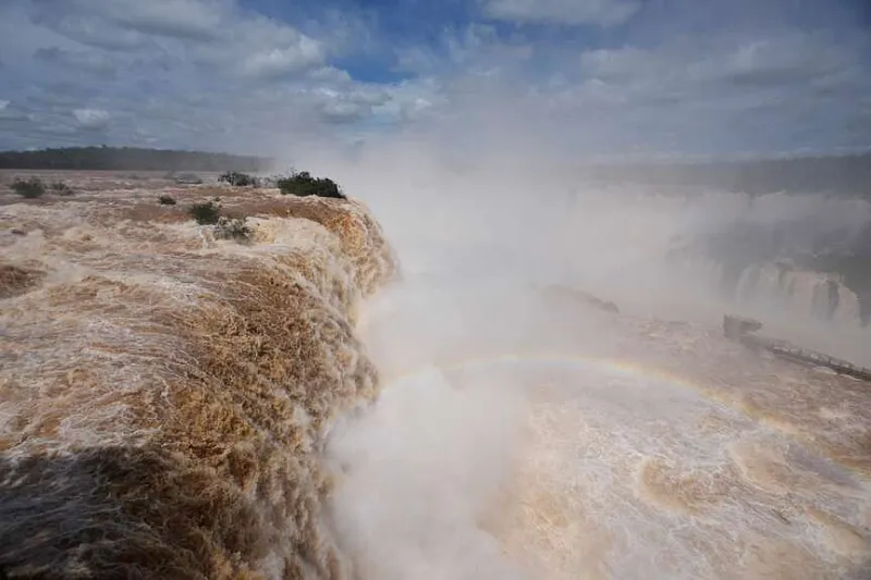 El Nio downpours flood S. America