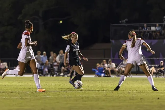 Women's Soccer Hosts North Alabama on Sunday