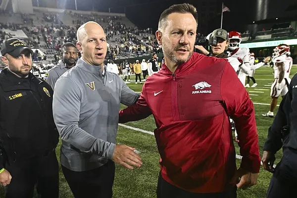 Ryan Silverfield, Clark Lea press conferences: Arkansas football downs Vanderbilt