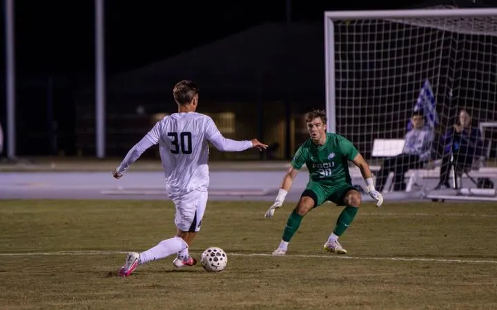 Men's Soccer Scores Six in Shutout Win Over Florida Gulf Coast
