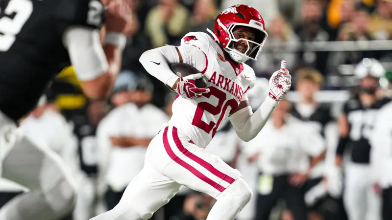 WATCH: Highlights -- Hogs defeat 'Dores in Nashville