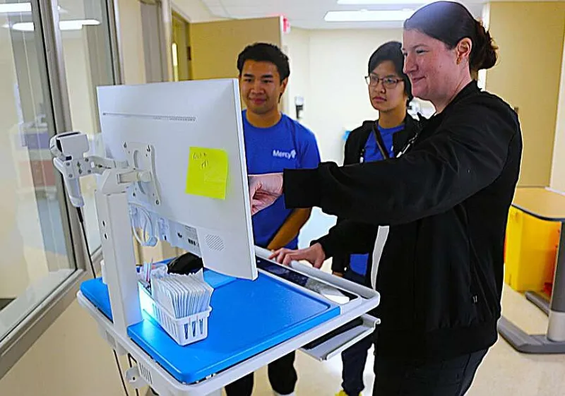 UAFS, Mercy Hospital Fort Smith partner for Service Navigator Program; collaboration connects students with service opportunities