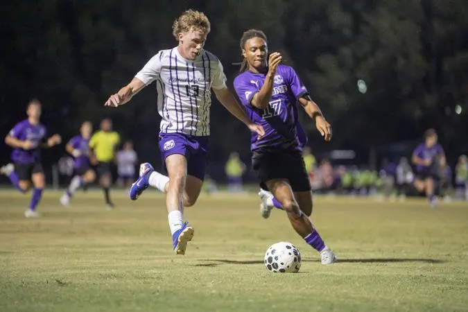 Kyle Schwartz Named ASUN Player of the Week