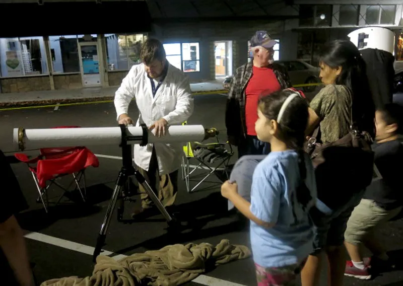 NWA outdoor events: See stars, planets at NWACC; tour Pea Ridge battlefield