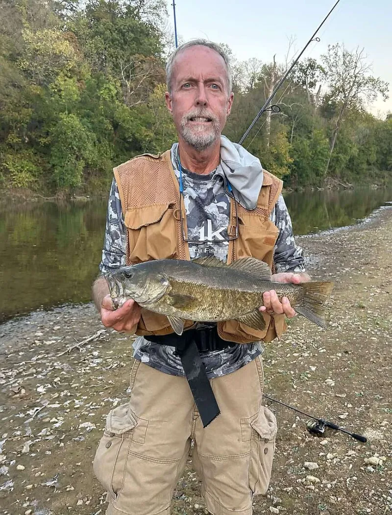 Whopper Smallmouth: Doug Stewart of Little Flock shows Kings River catch
