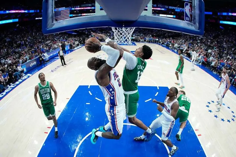 76ers the favorite to win title with James landing in Philly