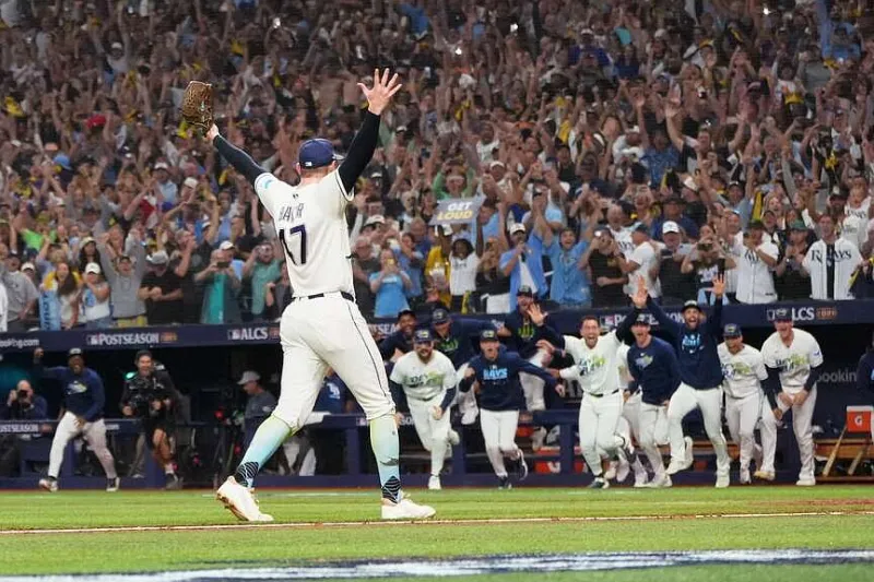 Peralta, Caminero and Daz lead Rays to 7-3 win over Guardians and a trip to the World Series