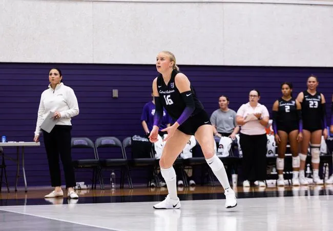 Volleyball Back on the Road Against Austin Peay