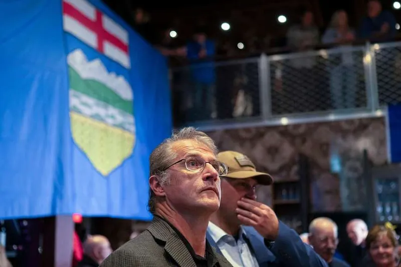 Alberta voters reject separation