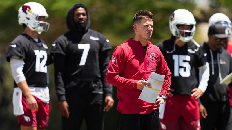With Minicamp Over And Players Off, Mike LaFleur Not Dwelling On QB1 In June