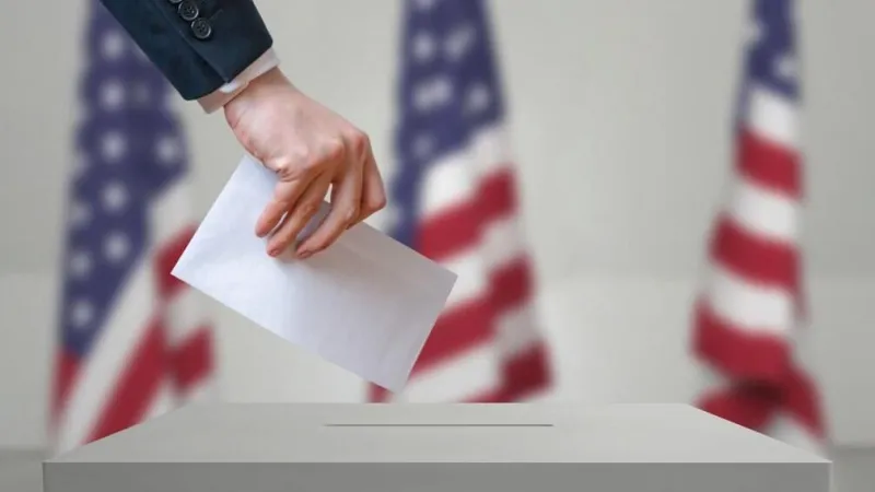 In a sprawling Arizona swing district, Democrats hunt for their two nominees