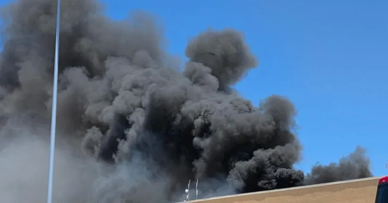 Building catches fire at The Shops at Lake Havasu