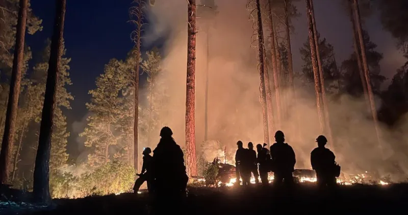Highway 89A reopens, communities downgraded to Ready status as Pocket Fire holds at 76% containment