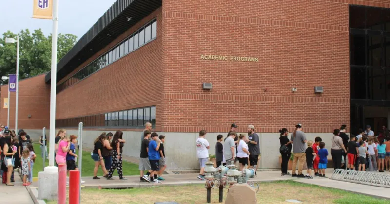 Back to School Resource Fair helps hundreds prepare for school year