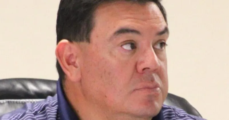 Arbizo leads Safford council field; Howard tops Thatcher race