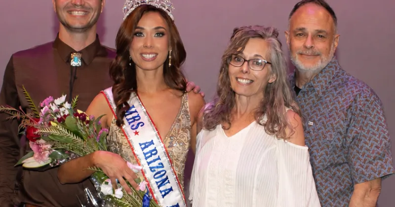 Pearce teacher takes Mrs. Arizona crown, mother's DV cause to national stage