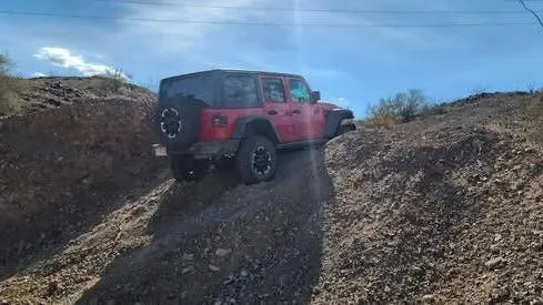 Father and son rescued after Jeep gets stuck in remote Arizona desert